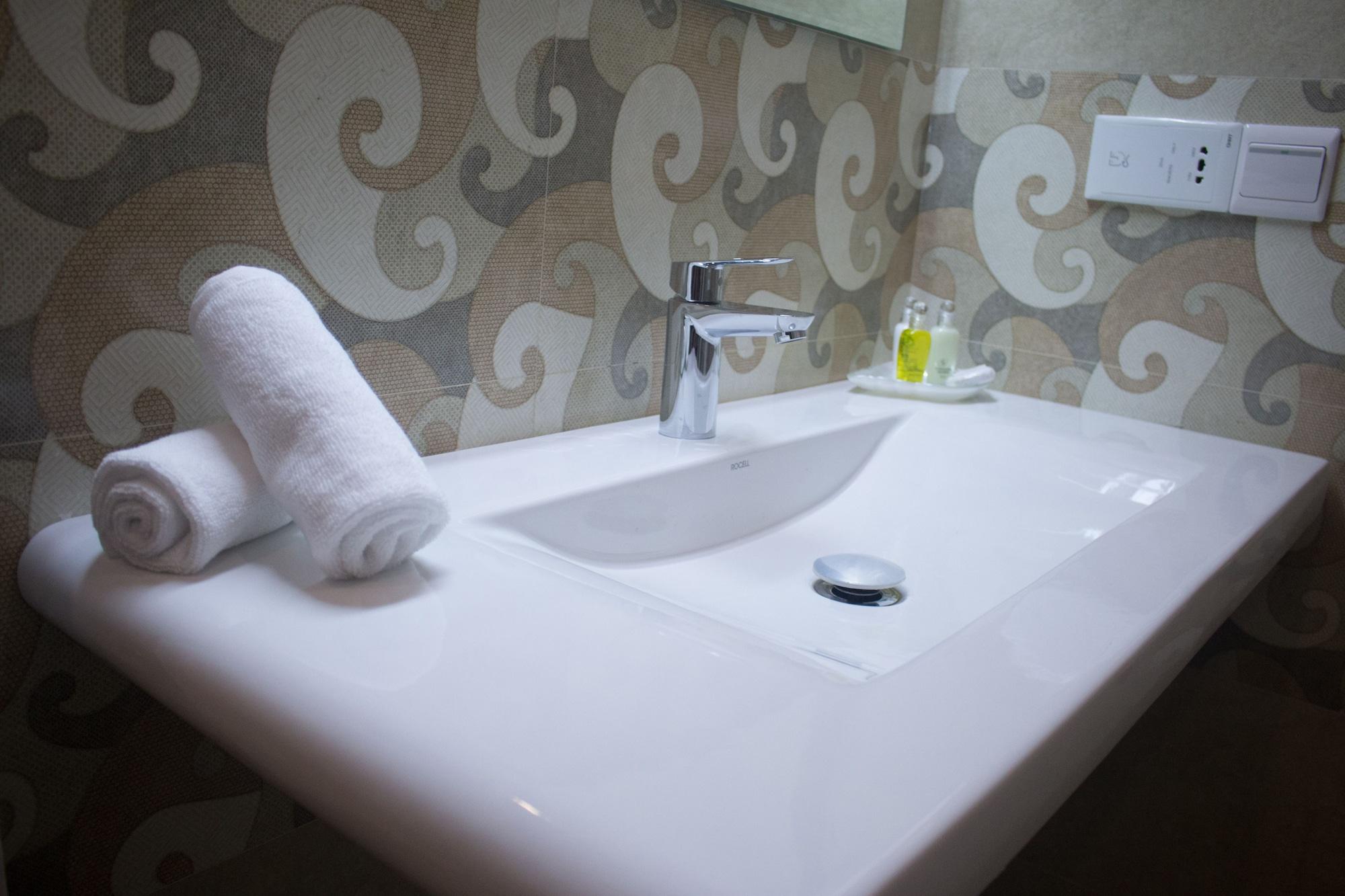 The Suite 262 Negombo Extérieur photo