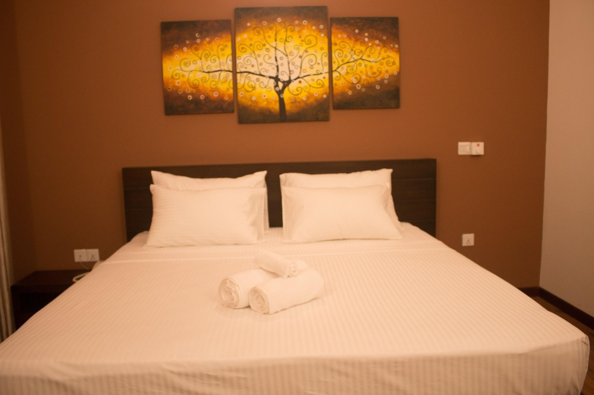 The Suite 262 Negombo Extérieur photo