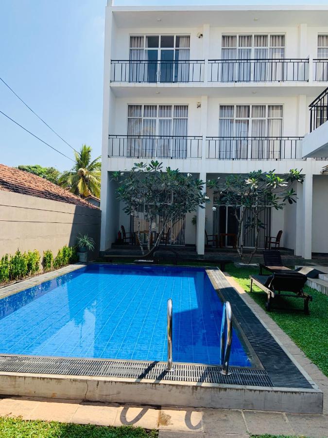 The Suite 262 Negombo Extérieur photo
